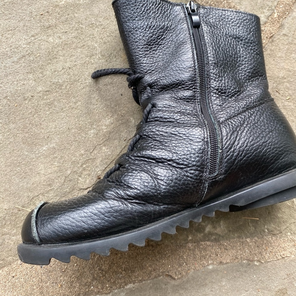 Hio Rui Soft black leather boots Size 9 - Picture 3 of 10